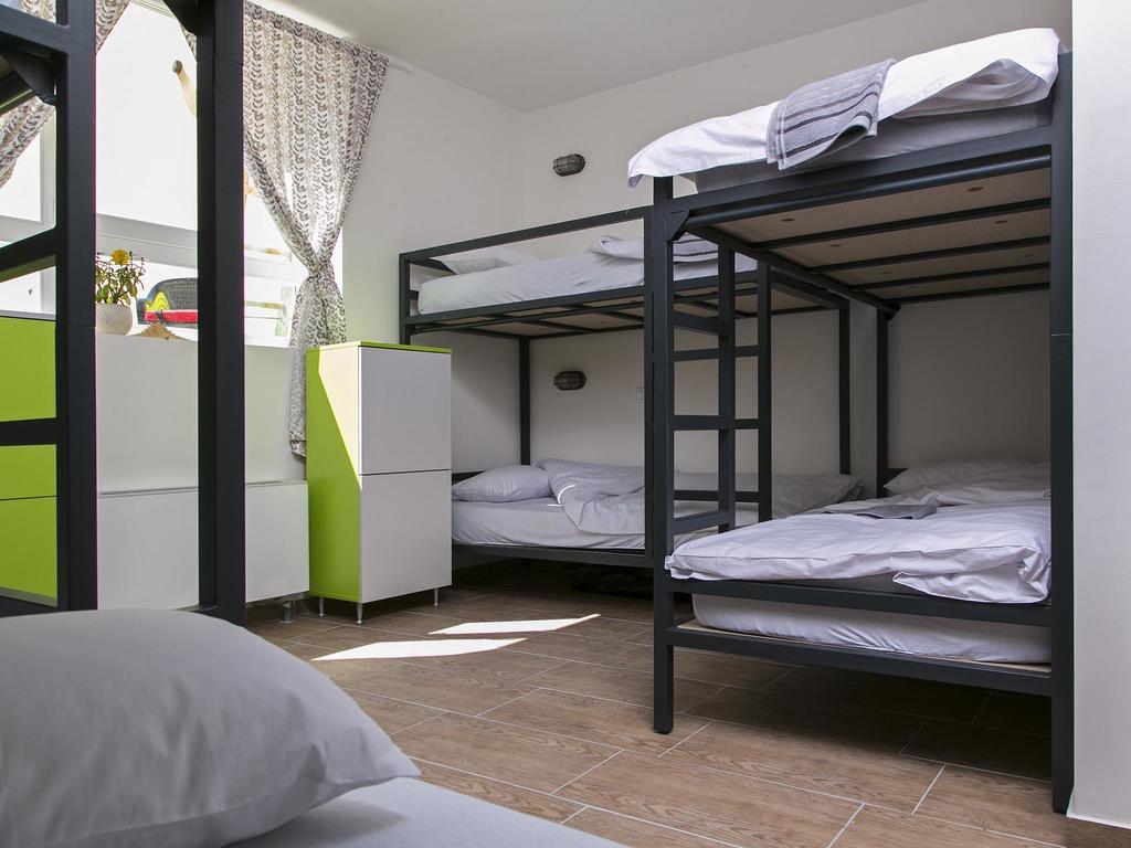 Varad Inn Újvidék Szoba fotó