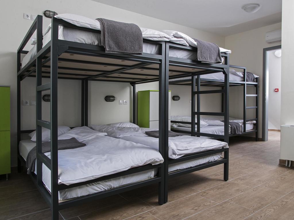 Varad Inn Újvidék Szoba fotó