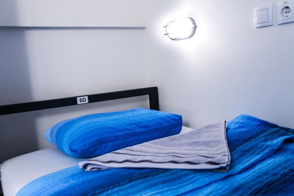 Varad Inn Újvidék Kültér fotó