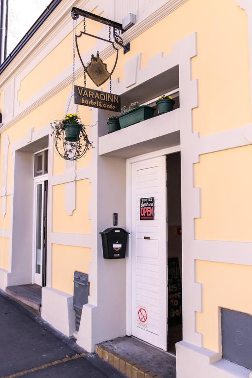 Varad Inn Újvidék Kültér fotó