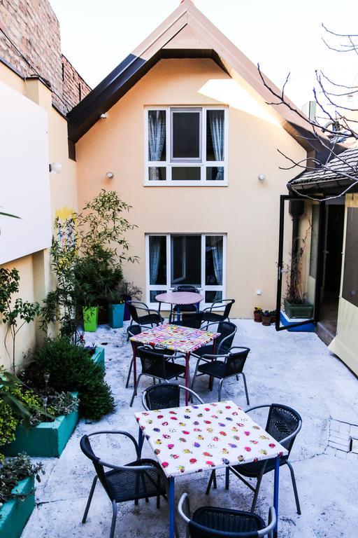 Varad Inn Újvidék Kültér fotó