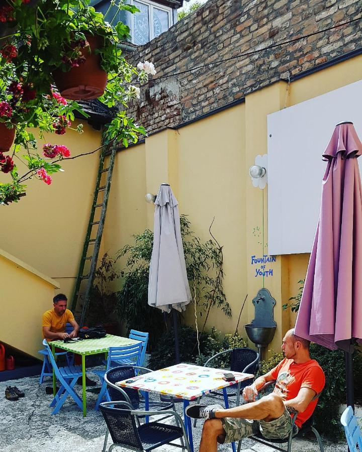 Varad Inn Újvidék Kültér fotó